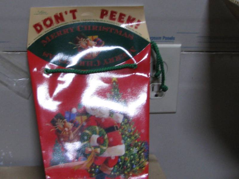 Dont Peek Gift Bags