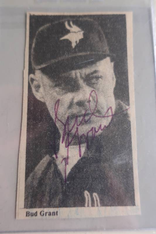 Autographed Bud Grant Newspaper Clipping