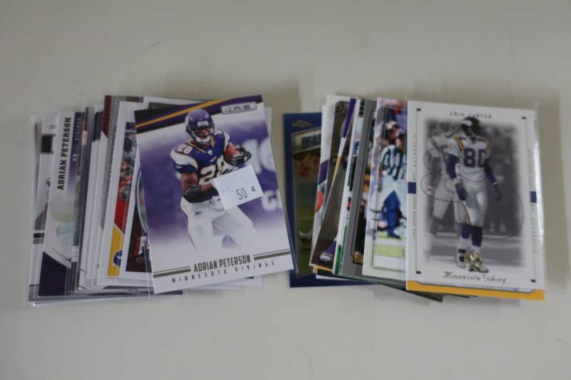 Lot of Vikings Star Football Cards