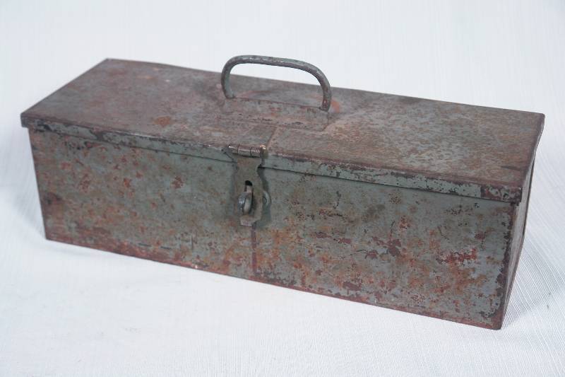lot 14 image: Hand Drills and Case