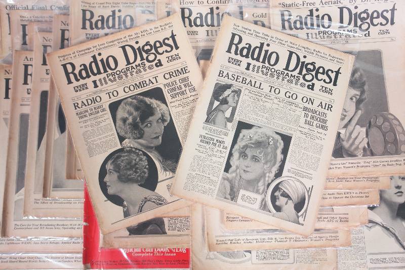 lot 36 image: Vintage Radio Digest Magazines