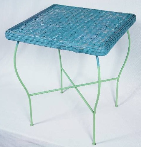 lot 61 image: Vintage Wicker-Topped Table