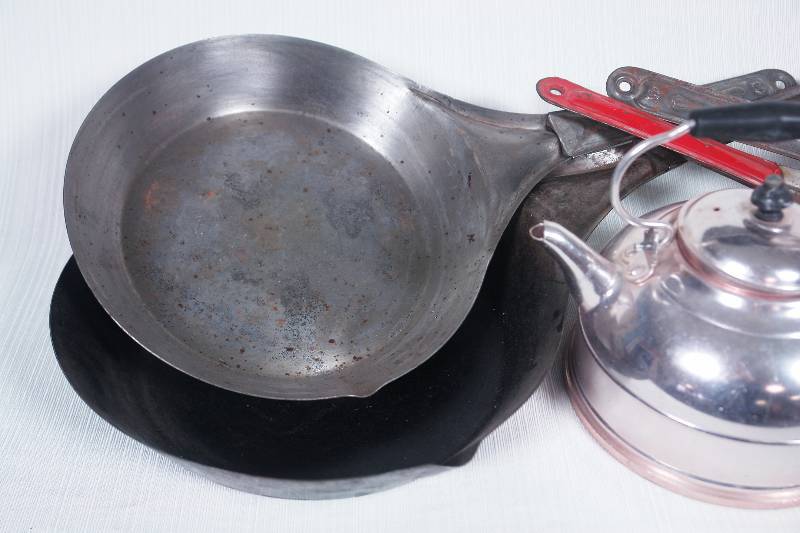 lot 52 image: Stamped Steel Pans & Teapot