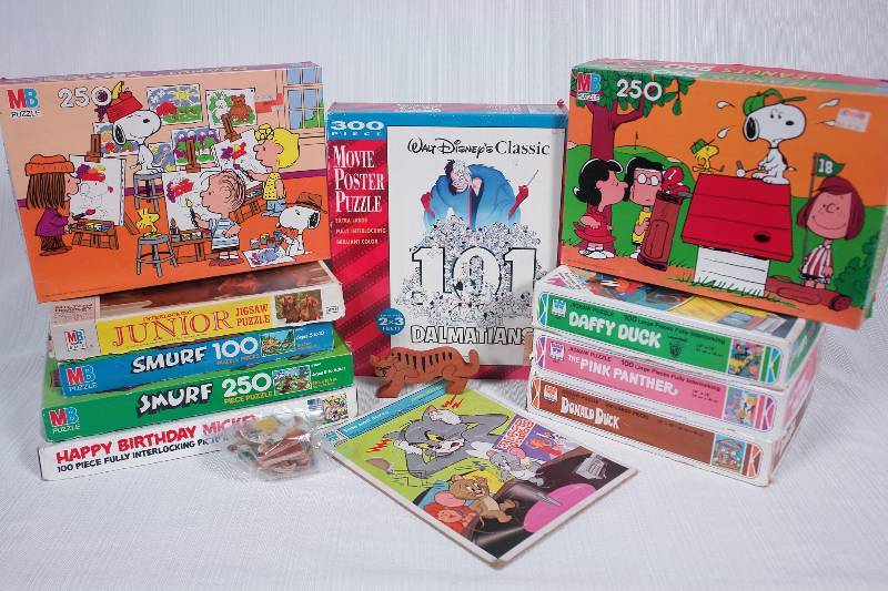 lot 85 image: Puzzles