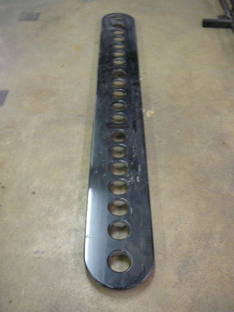 lot 30 image: Bottle Rack Holder