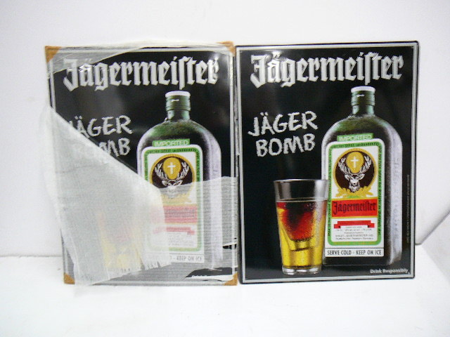 lot 86 image: Jag bomb Tin Signs