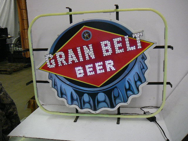 lot 87 image: Grain Belt Beer Sign