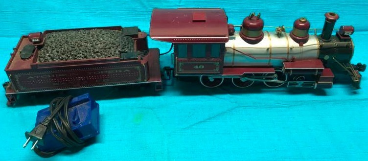 lot 72 image: Model Train Engine