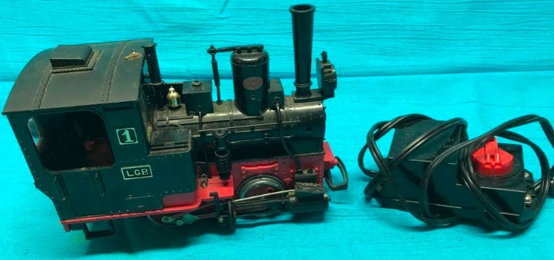 lot 74 image: Model Train Engine