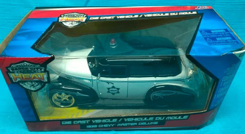 lot 96 image: Die Cast Model Car