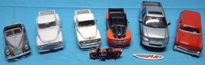lot 108 image: Diecast Cars