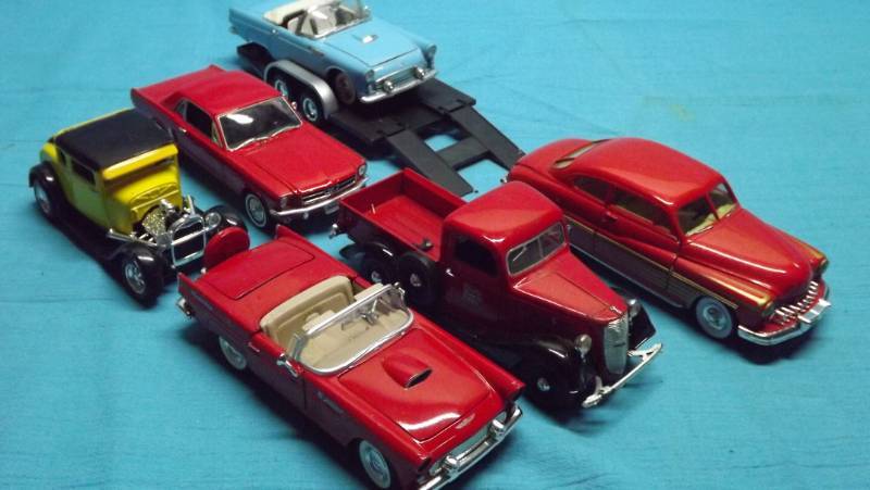 lot 180 image: Diecast Model Cars