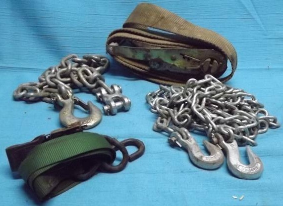 lot 213 image: Chain and Straps