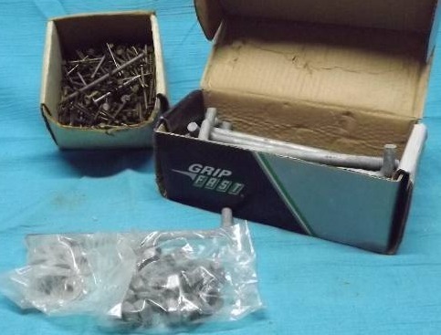 lot 214 image: Hardware