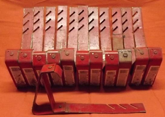 lot 216 image: Roof Jacks