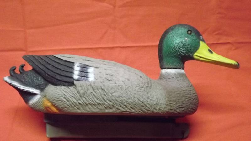 lot 225 image: Duck Decoys