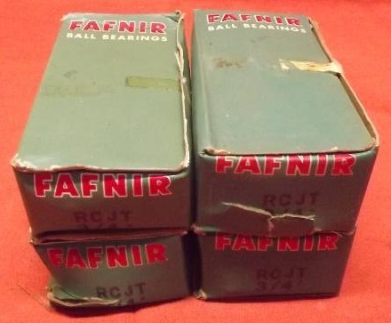 lot 265 image: Flange Mount Pillow Block Housing and Bearing