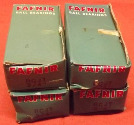 lot 267 image: Flange Mount Pillow Block Housing and Bearing