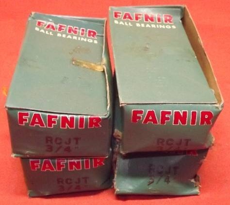 lot 271 image: Flange Mount Pillow Block Housing and Bearing