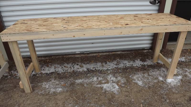 lot 24 image: Wooden Work Bench