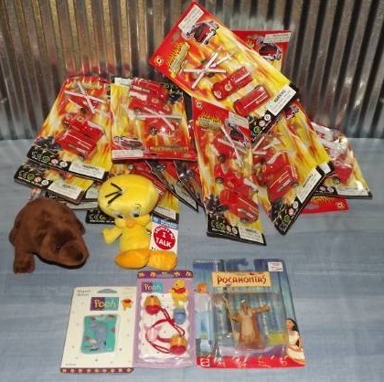 lot 40 image: Assorted Toys