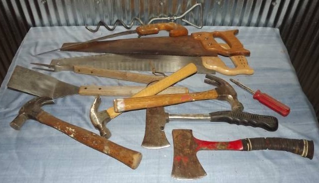 lot 46 image: Assorted Hand Tools and Grilling Utensils