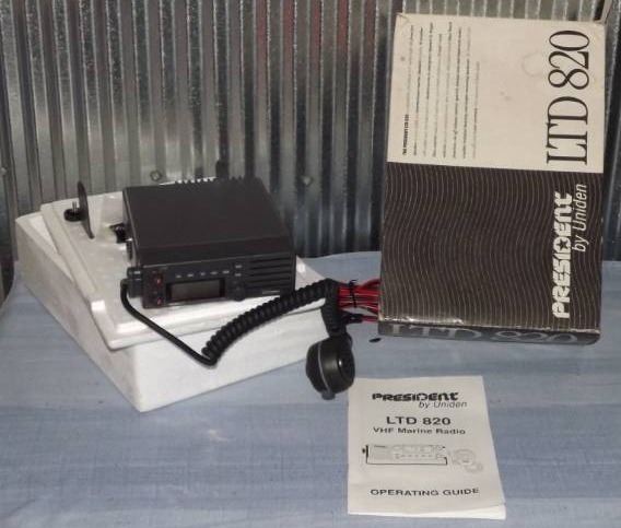 lot 341 image: CB Radio