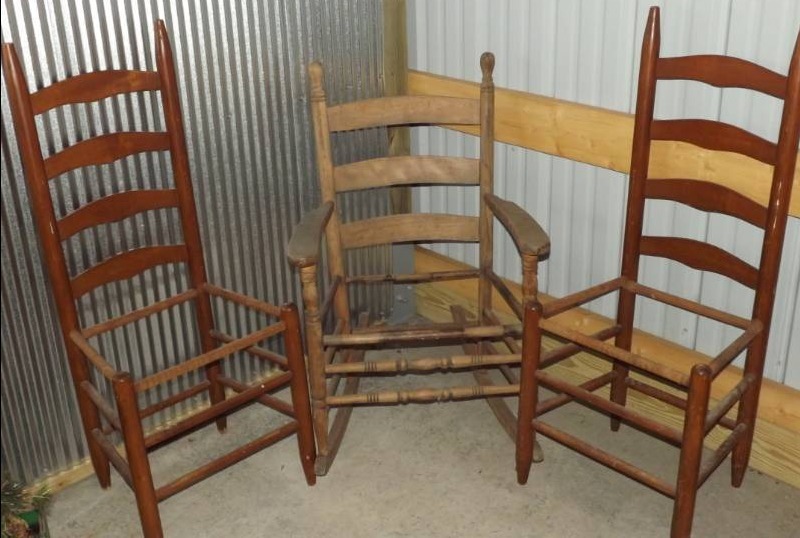 lot 358 image: Chair Frames
