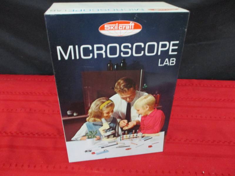 Skilcraft microscope lab wmetal case
