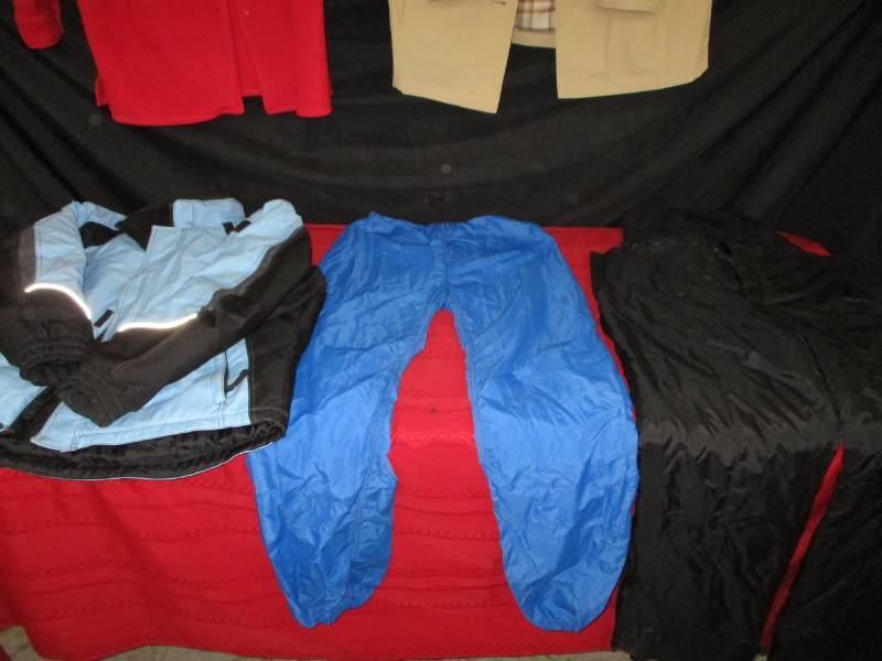 Very nice Ladies winter coats and snowpants