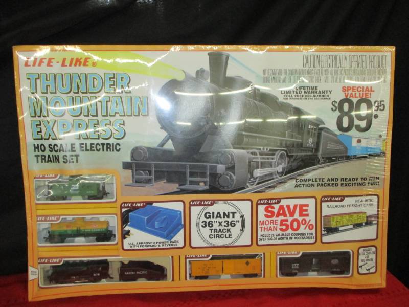 Lionel thunder cheap mountain express