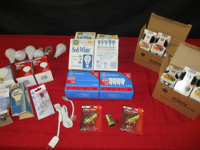 Several ircandescent bulbs. 40-100 watt. Various styles. Red and green Party bulbs