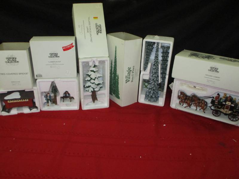 Dickenson and department 56 Village Houses see pictures