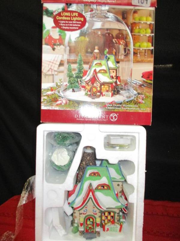 Department 56 mrs Claus Handmade Stockings