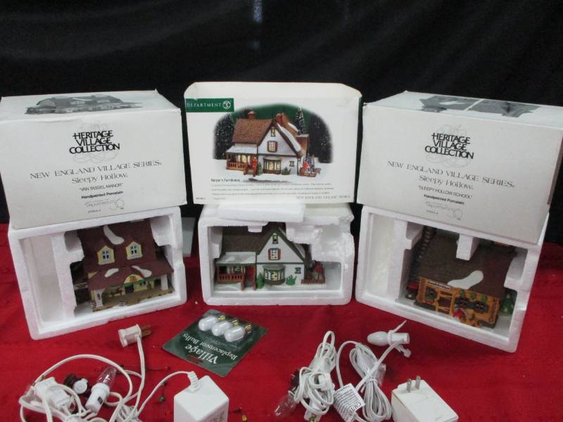 Department 56 New England Village Series