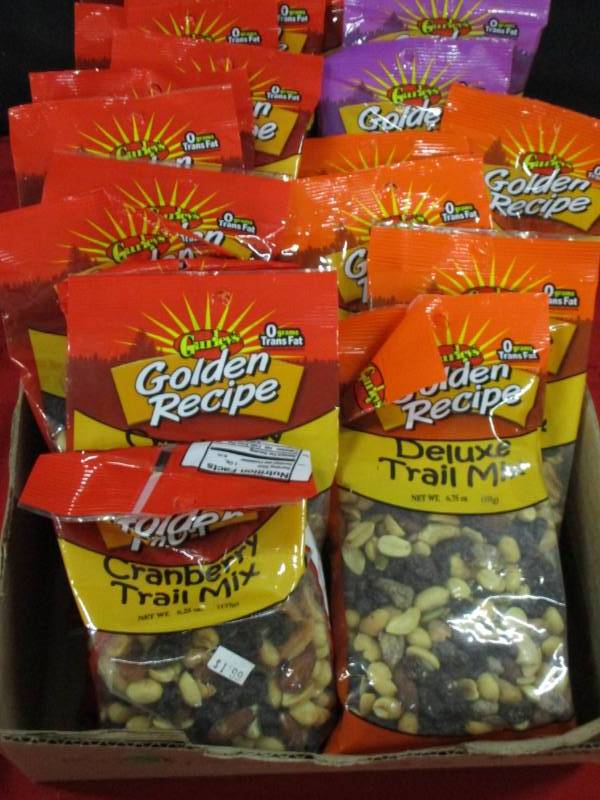 22 Bvarious Big packs of Trail Mix