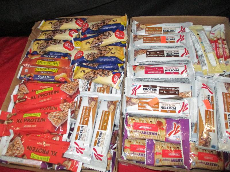 100 various breakfast snacks