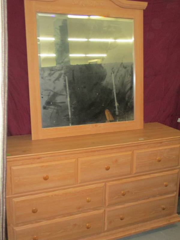 Dresser with Mirror  7 drawers