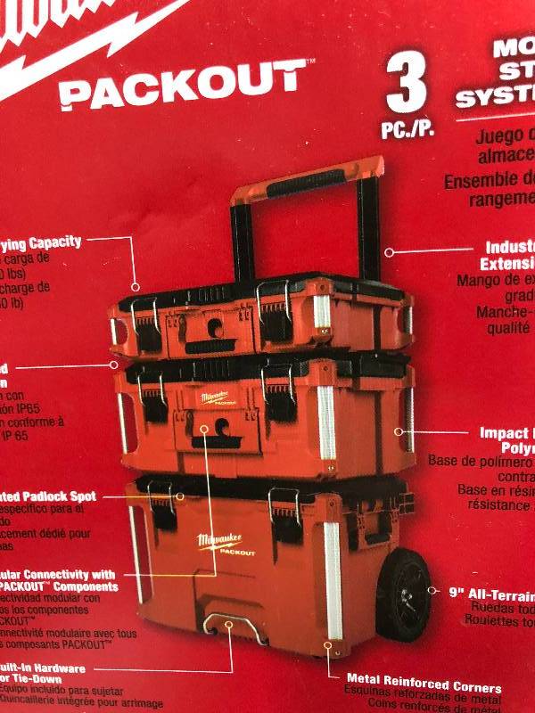 lot 110 image: Milwaukee 22 in. Packout Modular Tool Box Storage System in good conditions