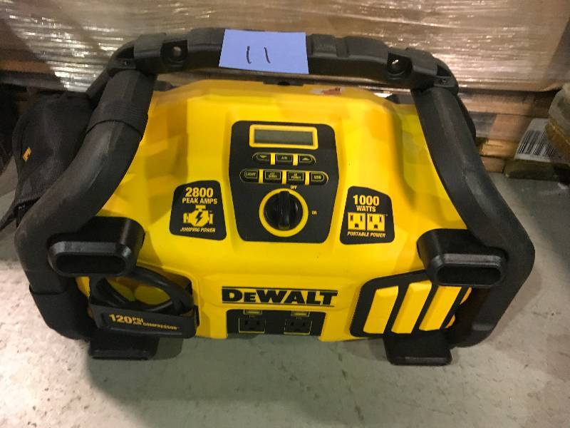 lot 11 image: Dewalt DXAEPS2 Professional Power Station 2800 Peak1400 Instant Amps in good working condition