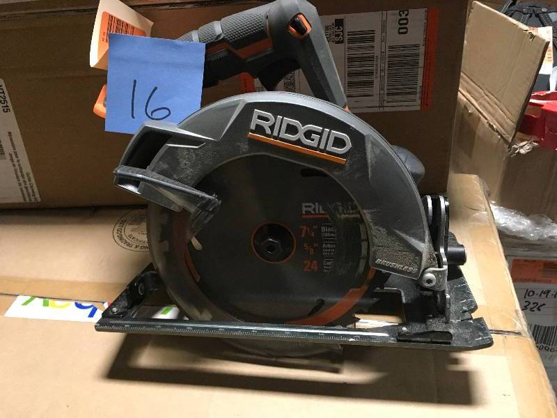lot 16 image: Ridgid GEN5X 18 Volt Cordless Brushless Circular Saw  in good working condition