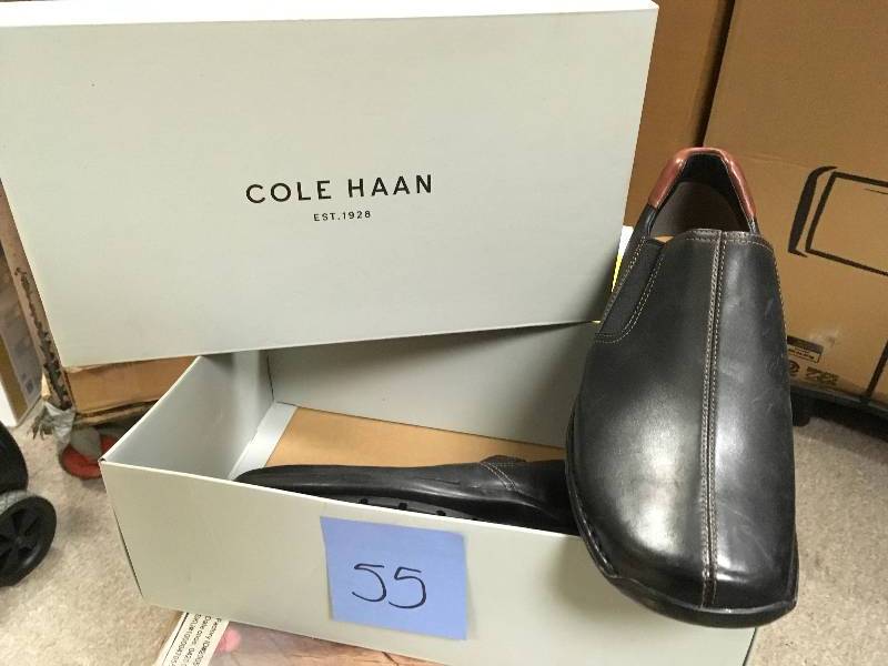 lot 55 image: Cole Haan Mens Zeno Black Leather Slip On Shoe Size 11.5 not used