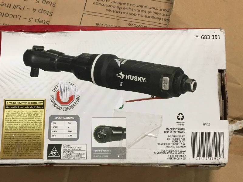 lot 58 image: Husky 80 ft.lbs. 38 in. Reaction-Less Ratchet
