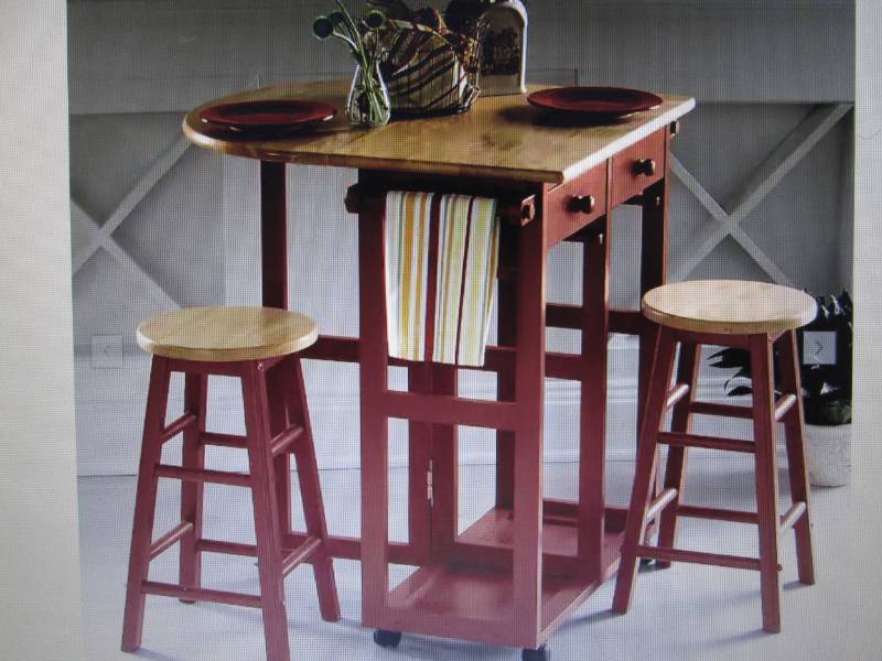 lot 87 image: Kitchen Island with Stools open box...