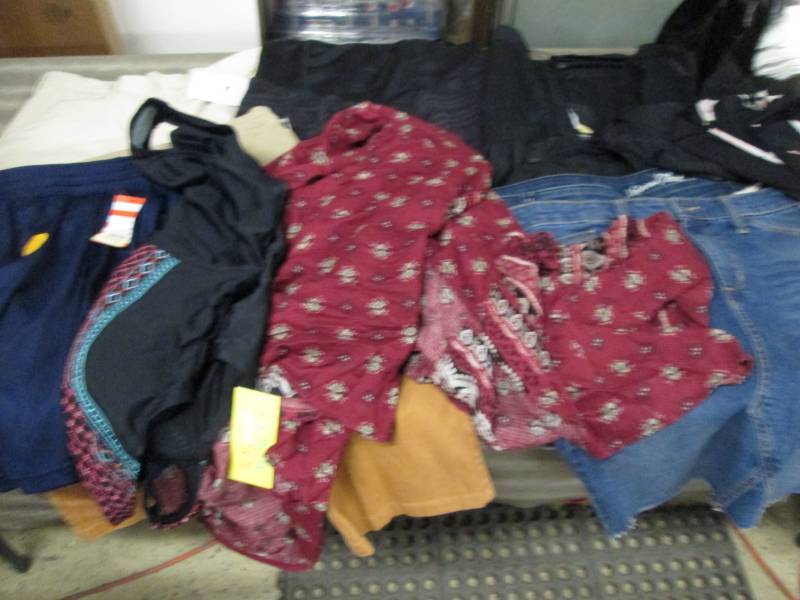 lot 159 image: Assorted Clothing Multiple Sizes NW...