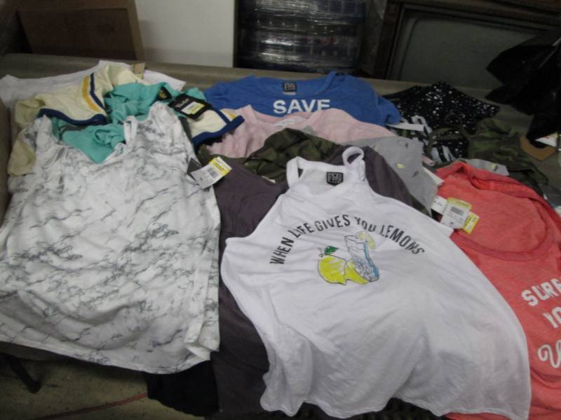 lot 162 image: T-Shirts,Tops & Tanks NWT...