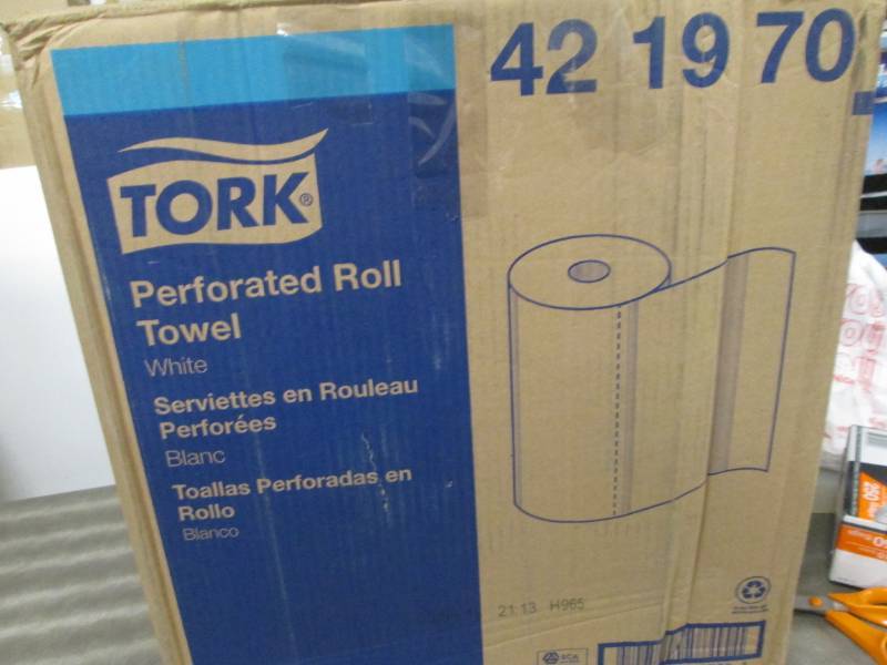 lot 213 image: Tork 421970 Perforated Towel Roll, ...