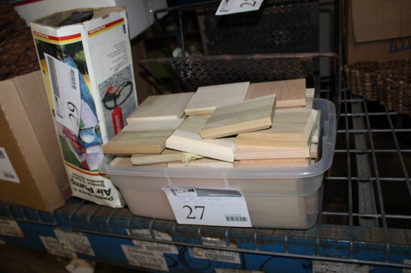 lot 27 image: Wood Tiles