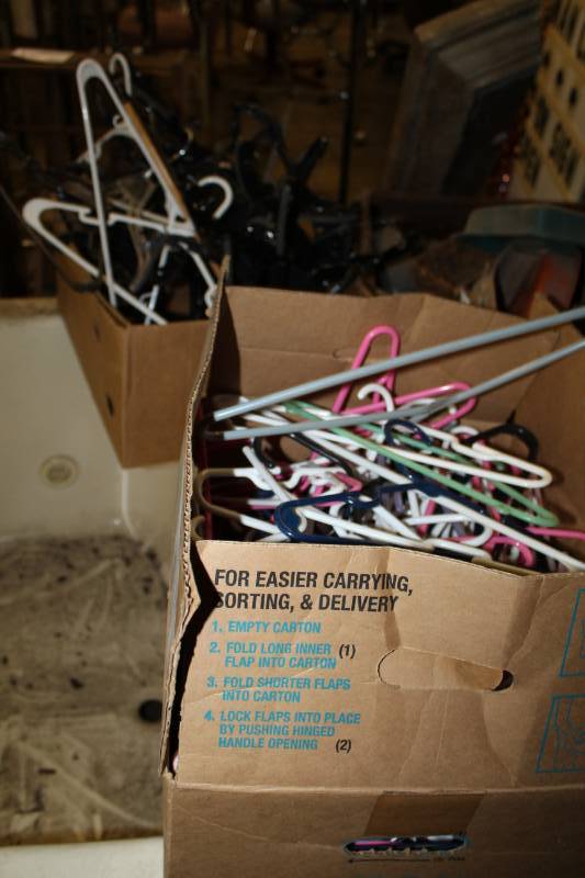 lot 37 image: Plastic Clothes Hangers