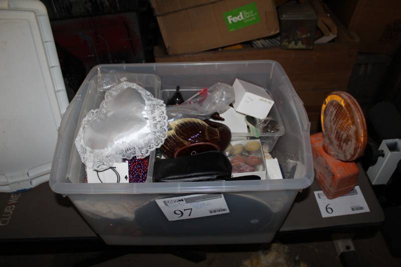 lot 97 image: Home Dcor, Ultimate Fantasy Jewelry, Candles, Birds, Dinnerware, Tools